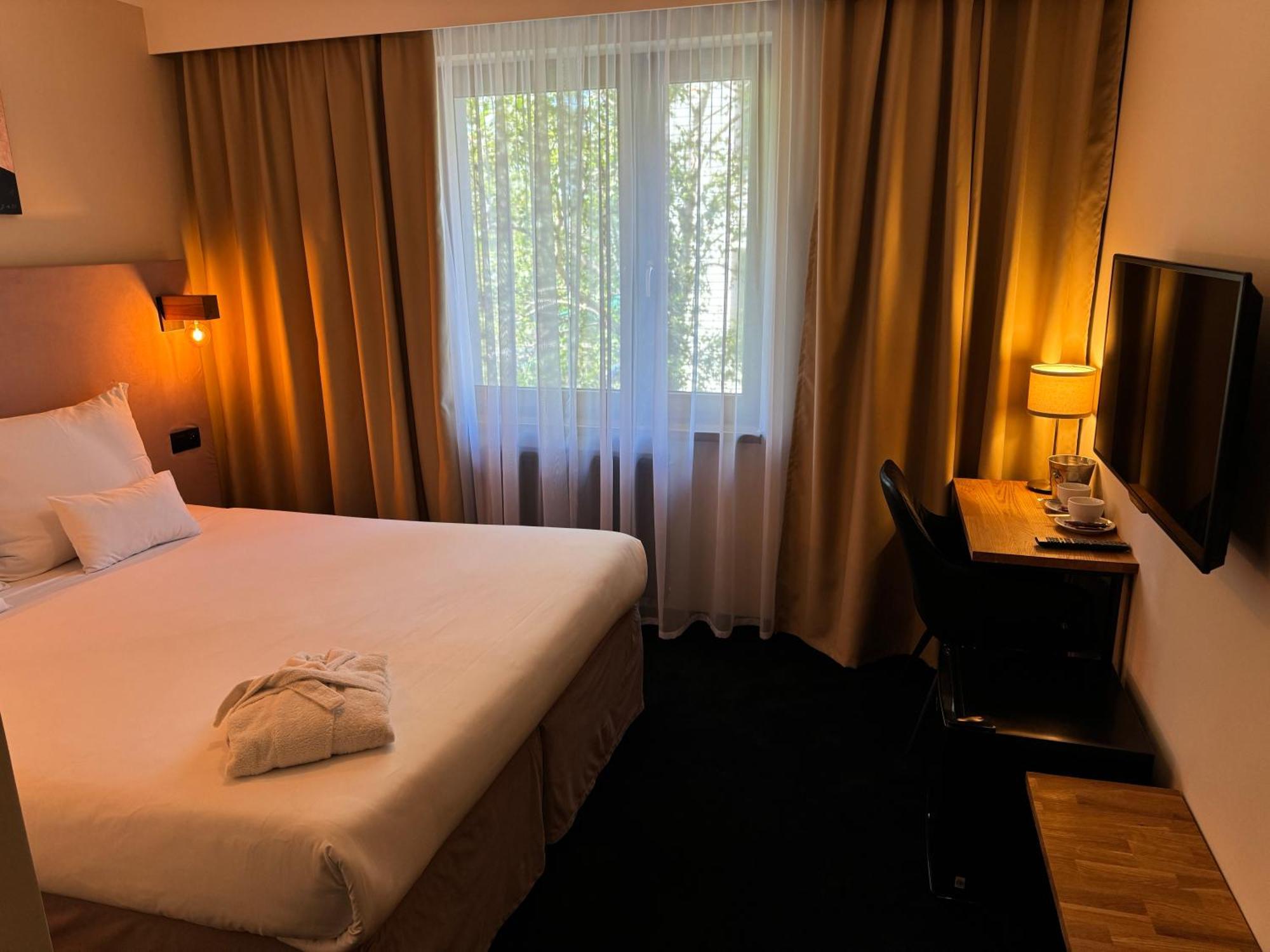 Amber Blue Wellness & Spa (Adults Only) Karwia Dış mekan fotoğraf