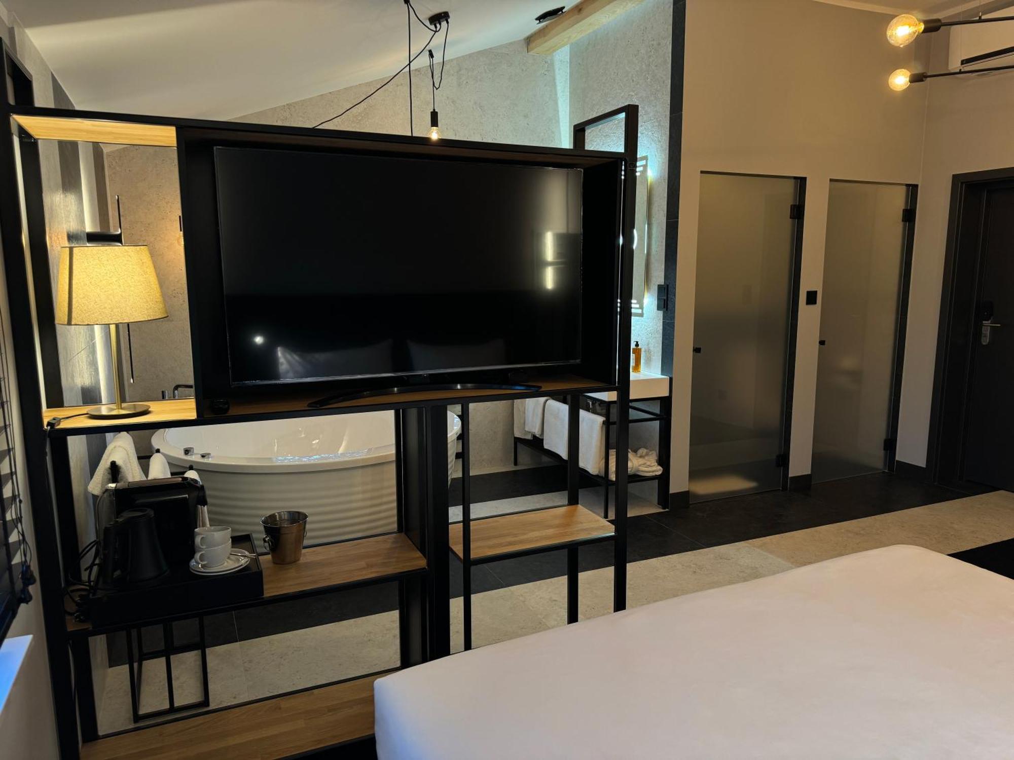 Amber Blue Wellness & Spa (Adults Only) Karwia Dış mekan fotoğraf