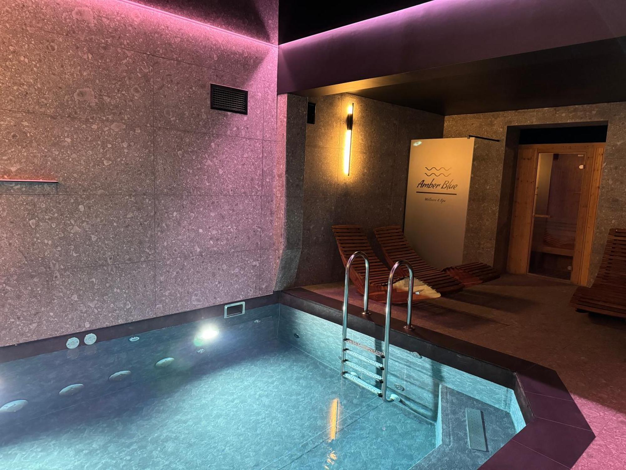 Amber Blue Wellness & Spa (Adults Only) Karwia Dış mekan fotoğraf
